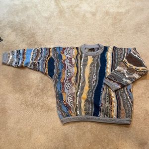 COOGI multicolored wool sweater. Large men’s but it looks great on ladies too!!
